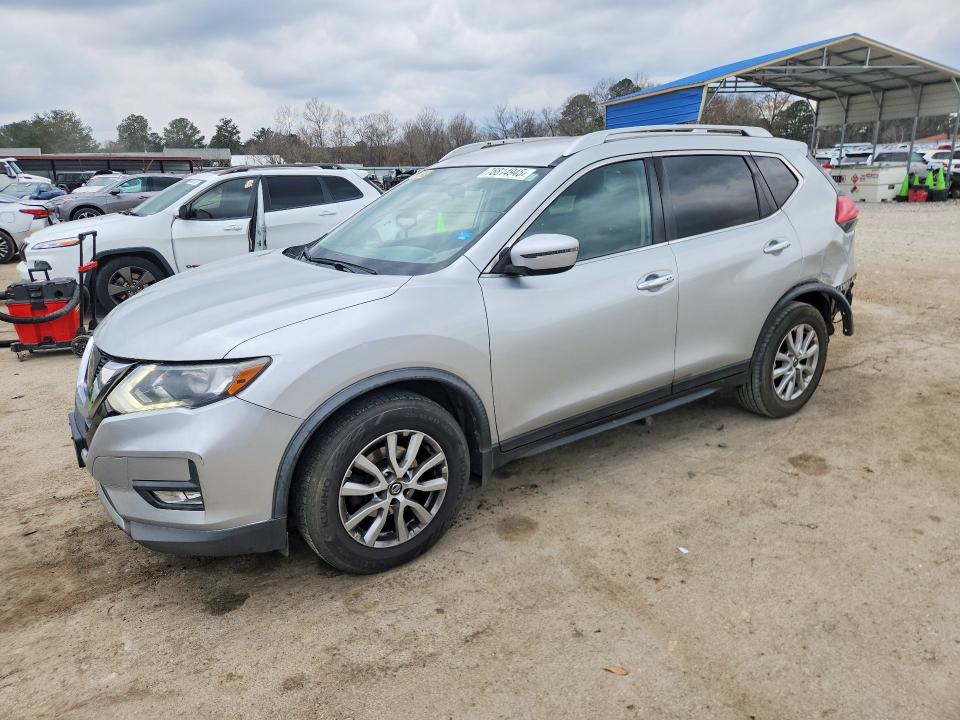 2017 NISSAN ROGUE — VIN KNMAT2MT6HP610385