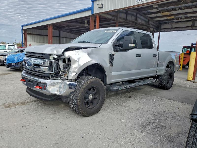 2018 FORD F250 SUPER — VIN 1FT7W2B66JEB16396