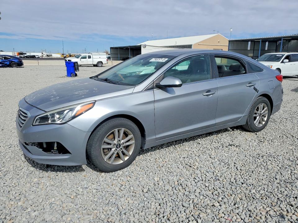 2016 HYUNDAI SONATA — VIN 5NPE24AF4GH407939