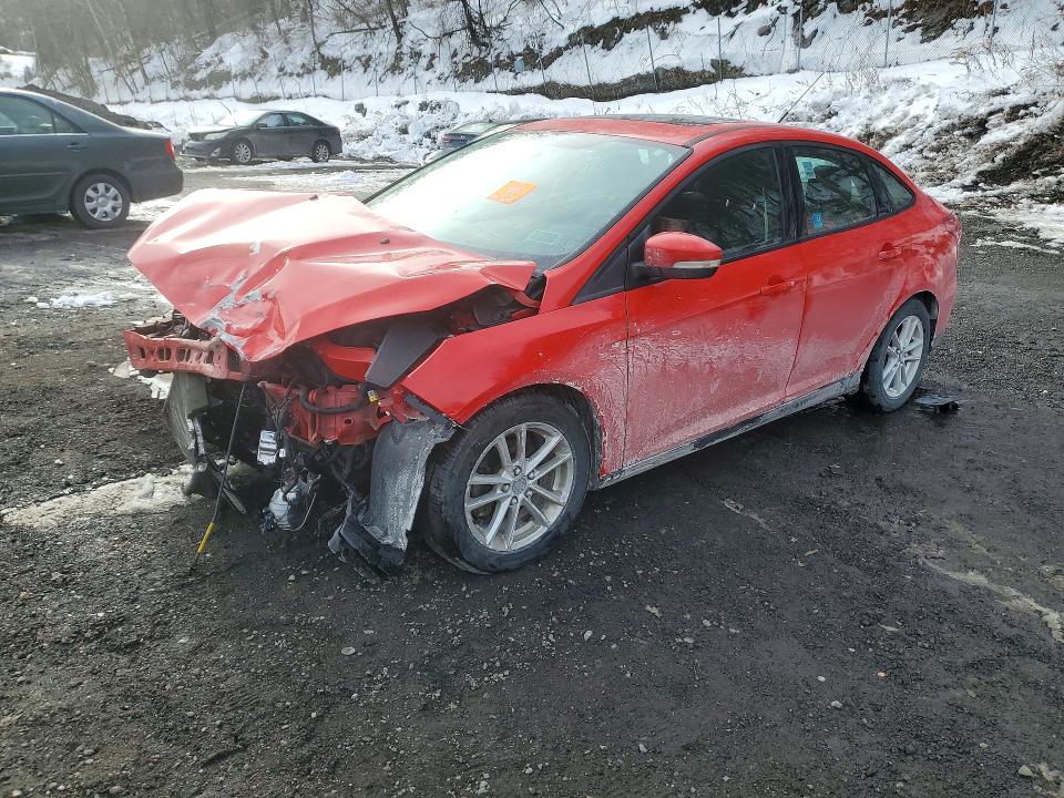 2015 FORD FOCUS — VIN 1FADP3F20FL307852