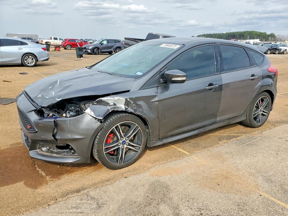 2016 FORD FOCUS — VIN 1FADP3L98GL328788