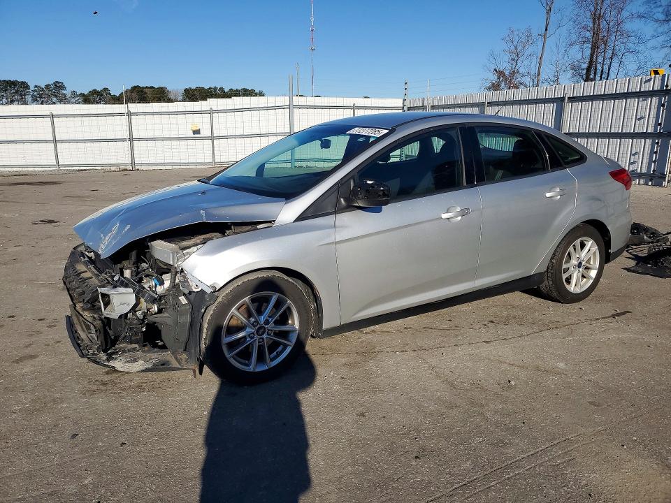 2018 FORD FOCUS — VIN 1FADP3F29JL272348