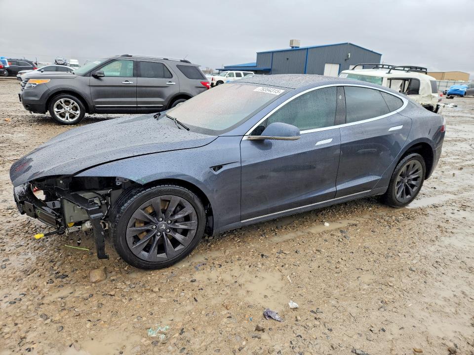 2018 TESLA MODEL S — VIN 5YJSA1E23JF244346