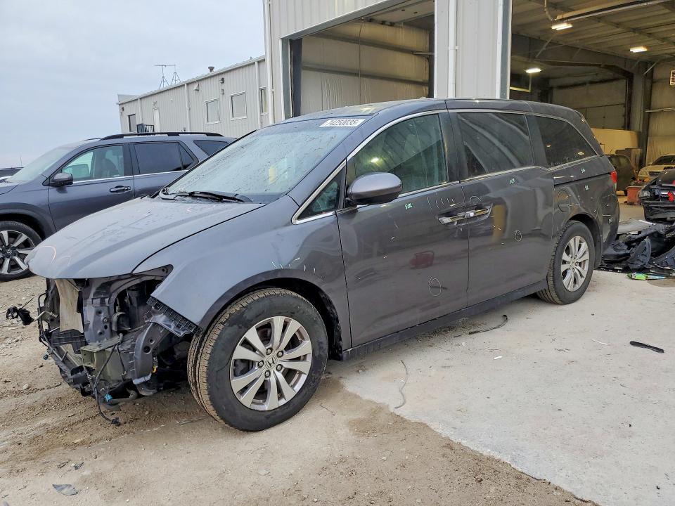 2016 HONDA ODYSSEY — VIN 5FNRL5H46GB072691