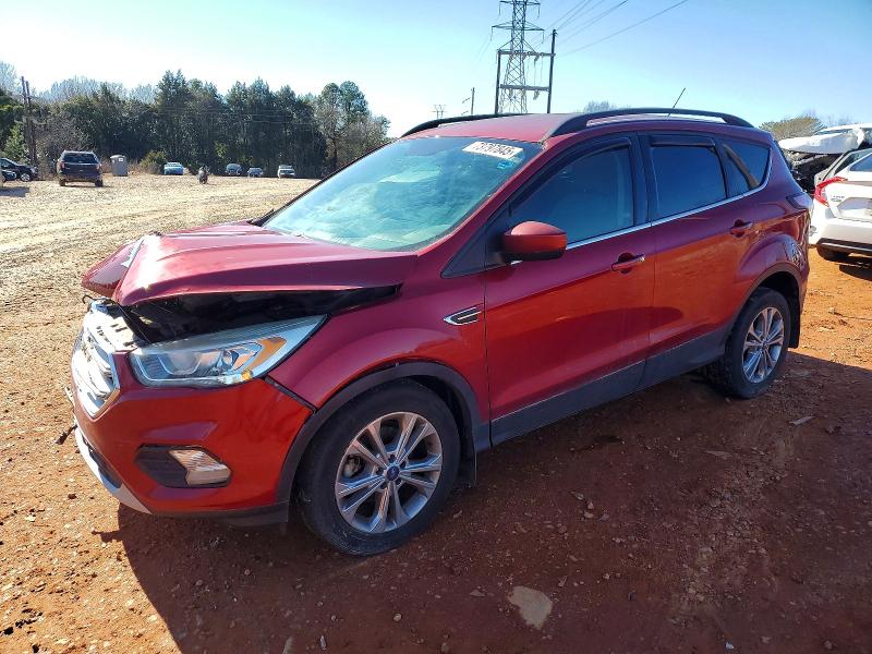 2017 FORD ESCAPE — VIN 1FMCU0GD3HUE51529