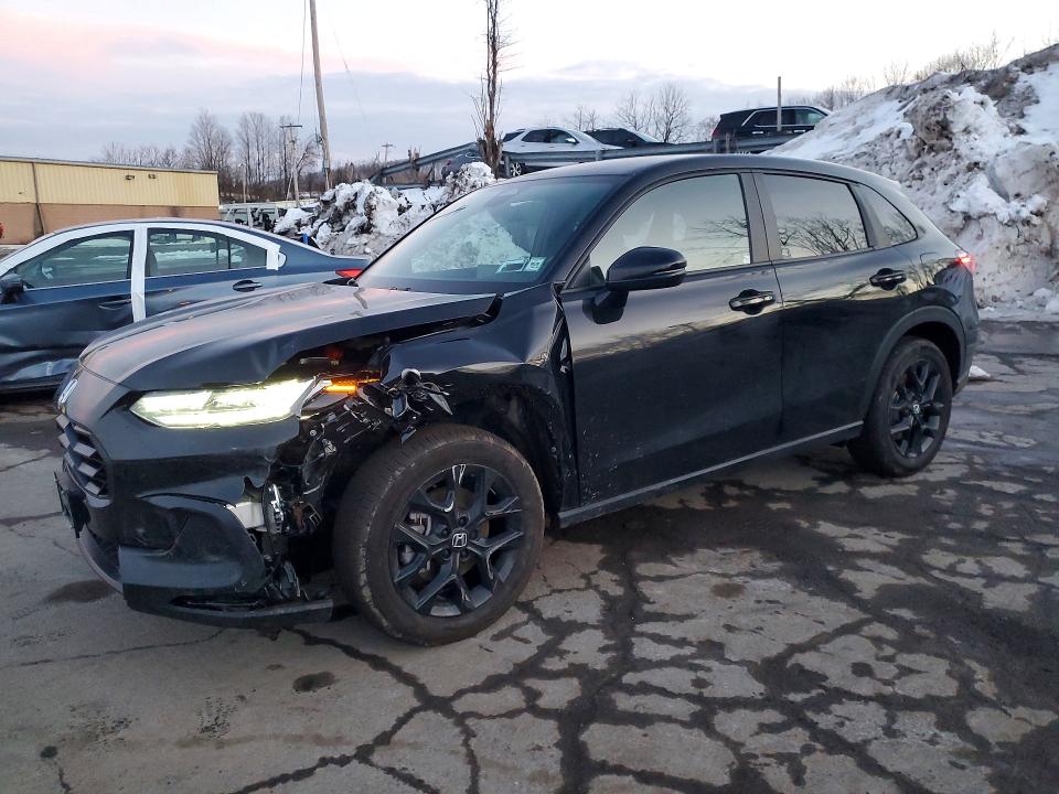 2025 HONDA HR-V — VIN 3CZRZ2H55SM796358
