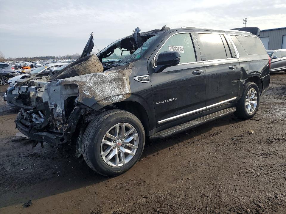 2022 GMC YUKON XL — VIN 1GKS2GKDXNR310823