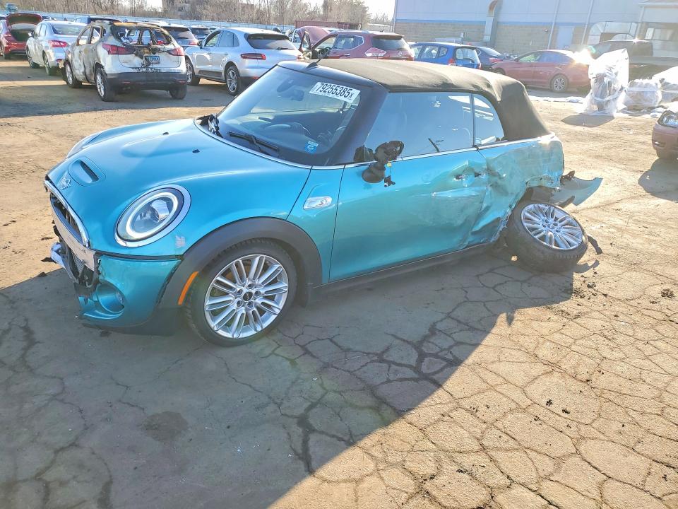 2020 MINI COOPER — VIN WMWWJ5C08L3L85761