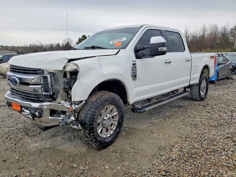 2018 FORD F250 SUPER — VIN 1FT7W2B62JEB56572