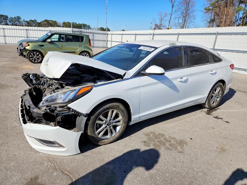 2017 HYUNDAI SONATA — VIN 5NPE24AF0HH520448