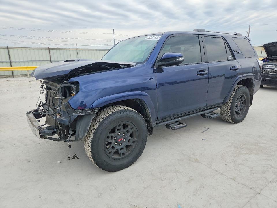 2018 TOYOTA 4RUNNER — VIN JTEBU5JR9J5536582