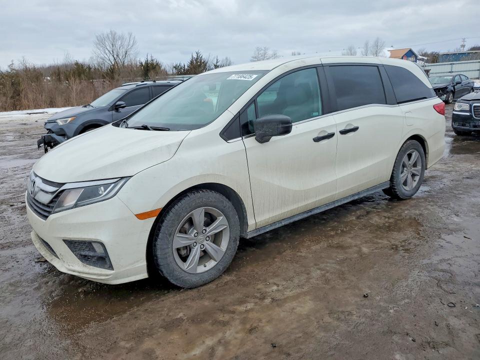 2018 HONDA ODYSSEY — VIN 5FNRL6H2XJB086105