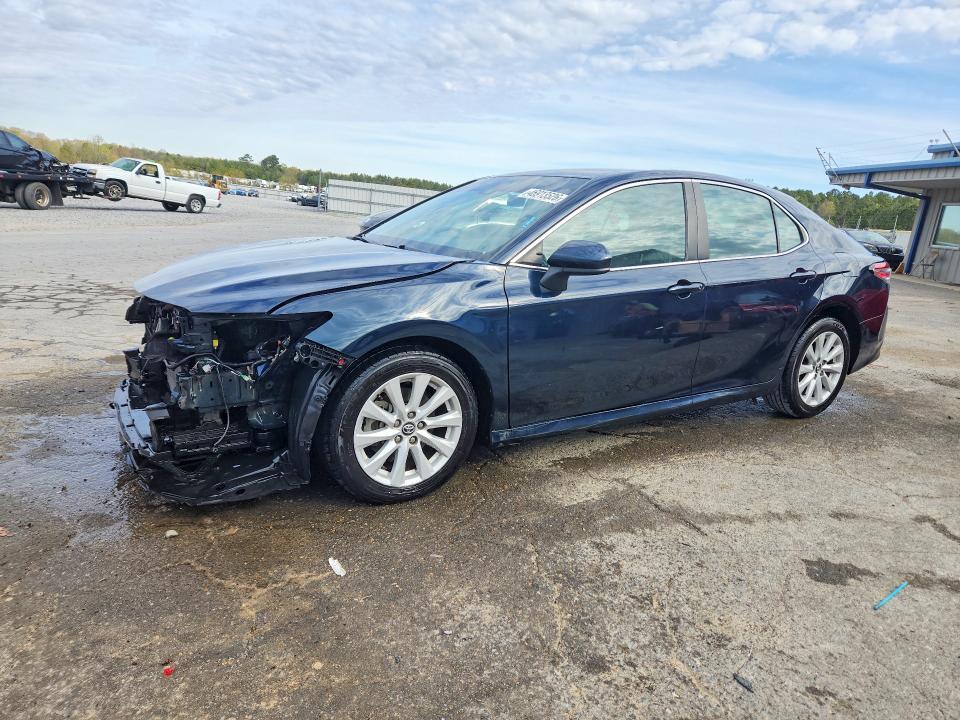 2020 TOYOTA CAMRY — VIN 4T1C11AK2LU913075