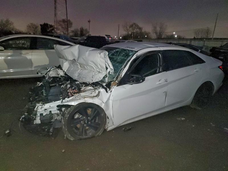 2023 HYUNDAI ELANTRA — VIN 5NPLM4AG2PH090978