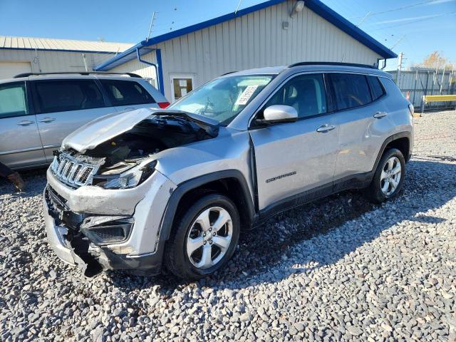 2018 JEEP COMPASS — VIN 3C4NJDBB5JT373497