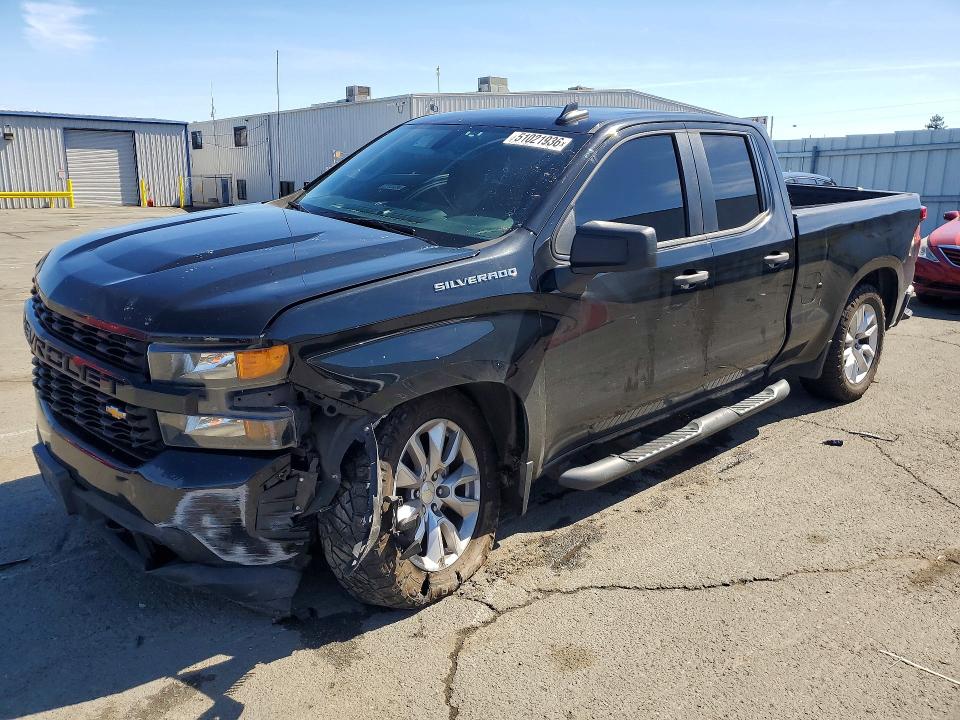 2019 CHEVROLET SILVERADO — VIN 1GCRWBEH5KZ267262
