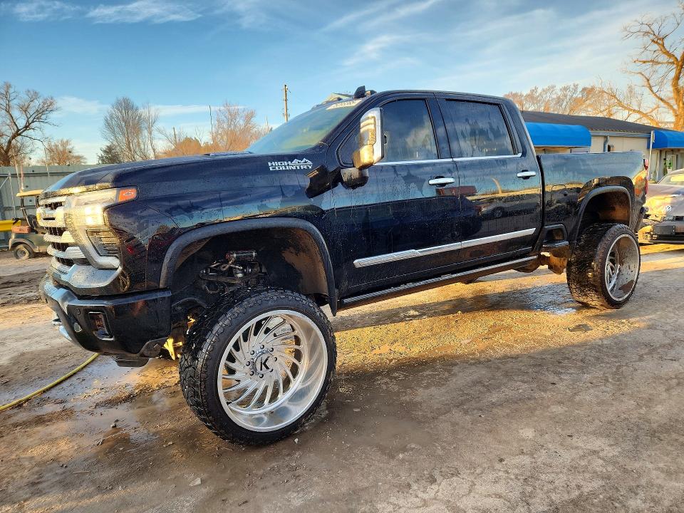 2024 CHEVROLET SILVERADO — VIN 1GC4YREY0RF138015