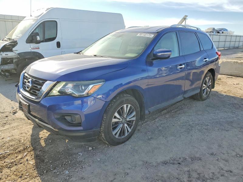2017 NISSAN PATHFINDER — VIN 5N1DR2MM4HC667093