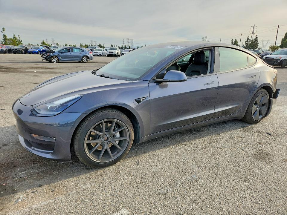 2021 TESLA MODEL 3 — VIN 5YJ3E1EB1MF974611