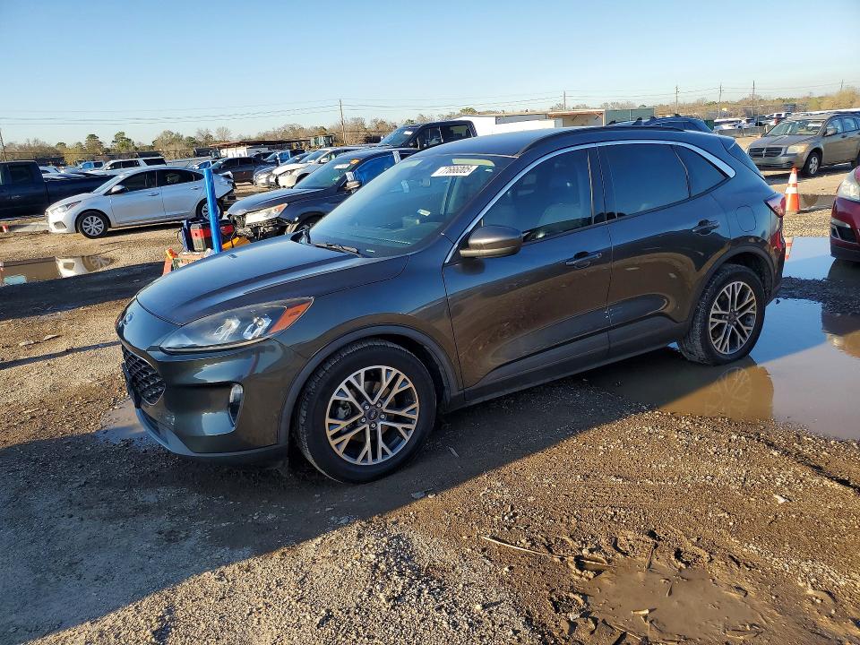 2020 FORD ESCAPE — VIN 1FMCU0H69LUA31850