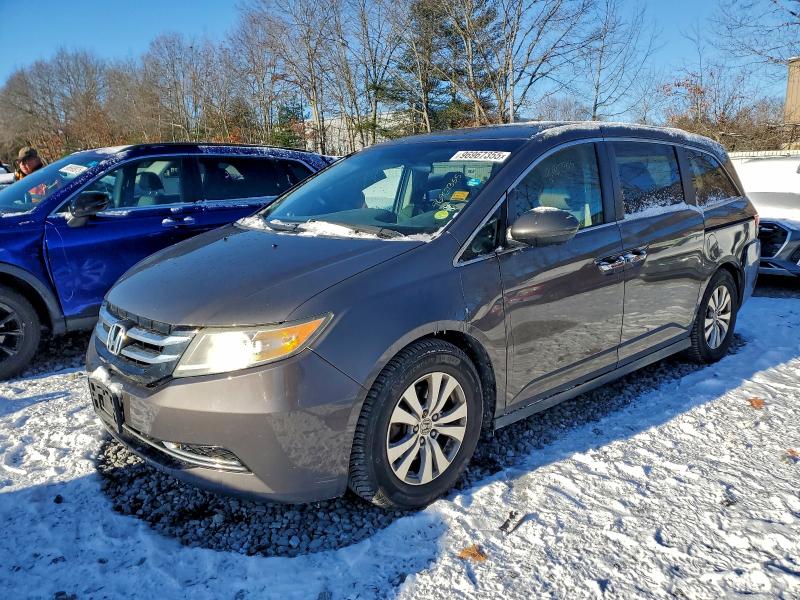 2016 HONDA ODYSSEY SE — VIN 5FNRL5H3XGB037966
