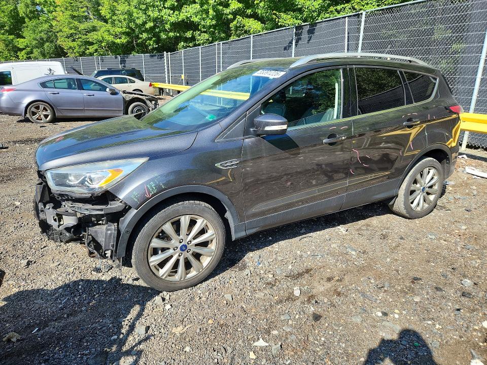 2018 FORD ESCAPE — VIN 1FMCU9J91JUA28009