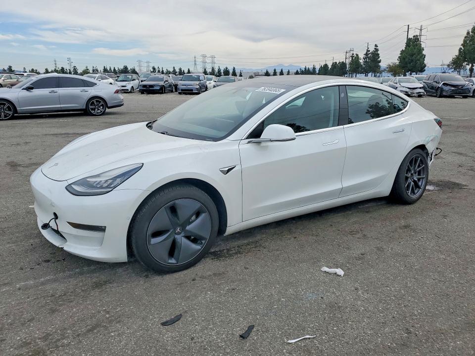 2018 TESLA MODEL 3 — VIN 5YJ3E1EA7JF162085