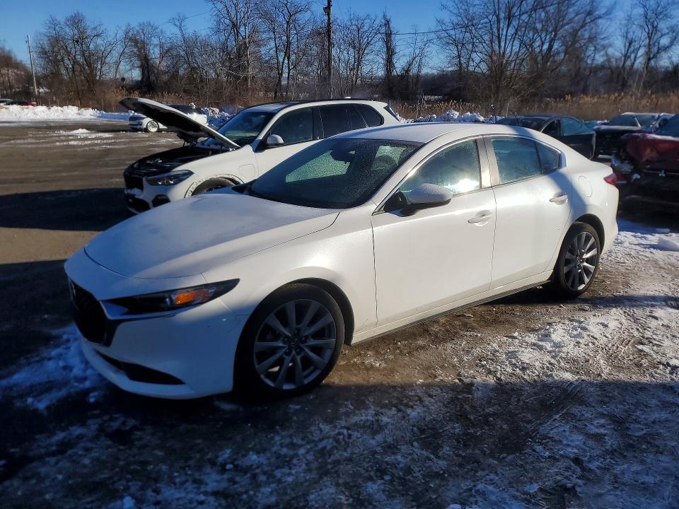 2022 MAZDA 3 SELECT — VIN 3MZBPABL8NM312540