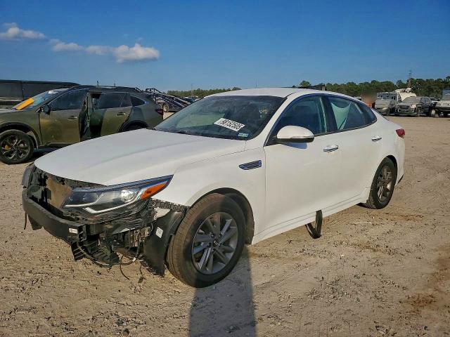 2020 KIA OPTIMA LX — VIN 5XXGT4L36LG423641