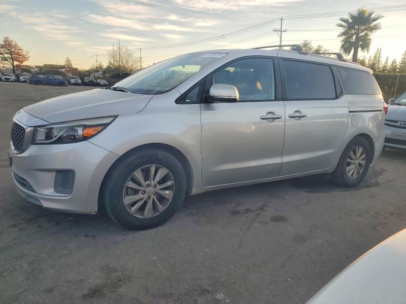 2015 KIA SEDONA LX — VIN KNDMB5C14F6045073
