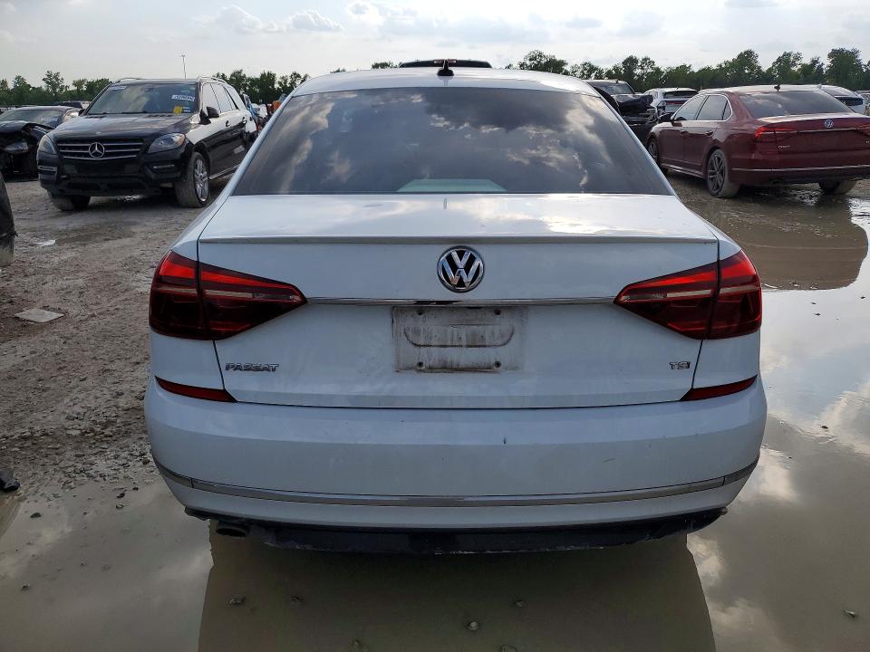 1VWDT7A31HC061696