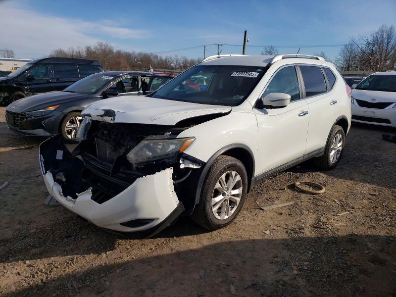 2015 NISSAN ROGUE — VIN 5N1AT2MV2FC855668