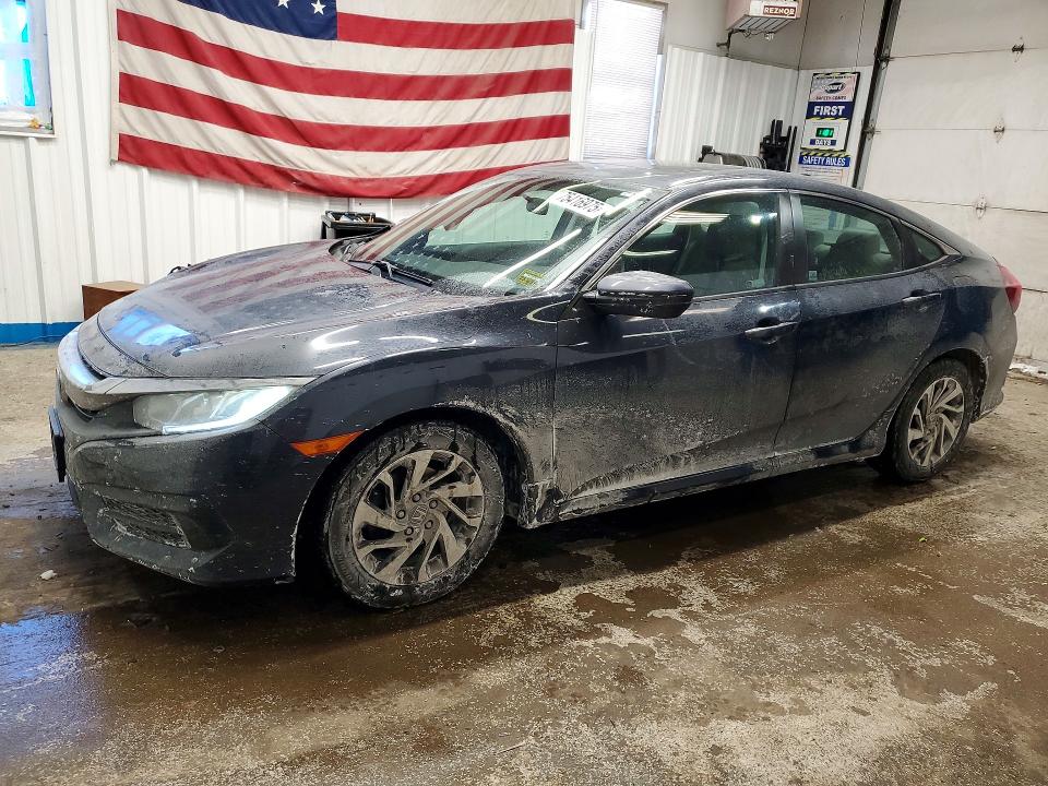 2018 HONDA CIVIC — VIN 2HGFC2F74JH585228