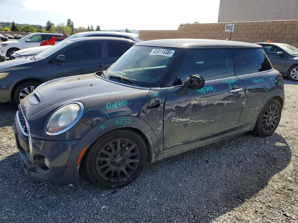 2015 MINI COOPER — VIN WMWXP7C58F2A33836