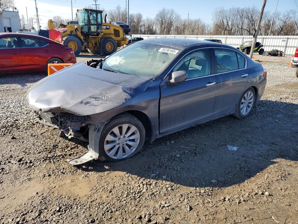 2015 HONDA ACCORD — VIN 1HGCR2F81FA233577