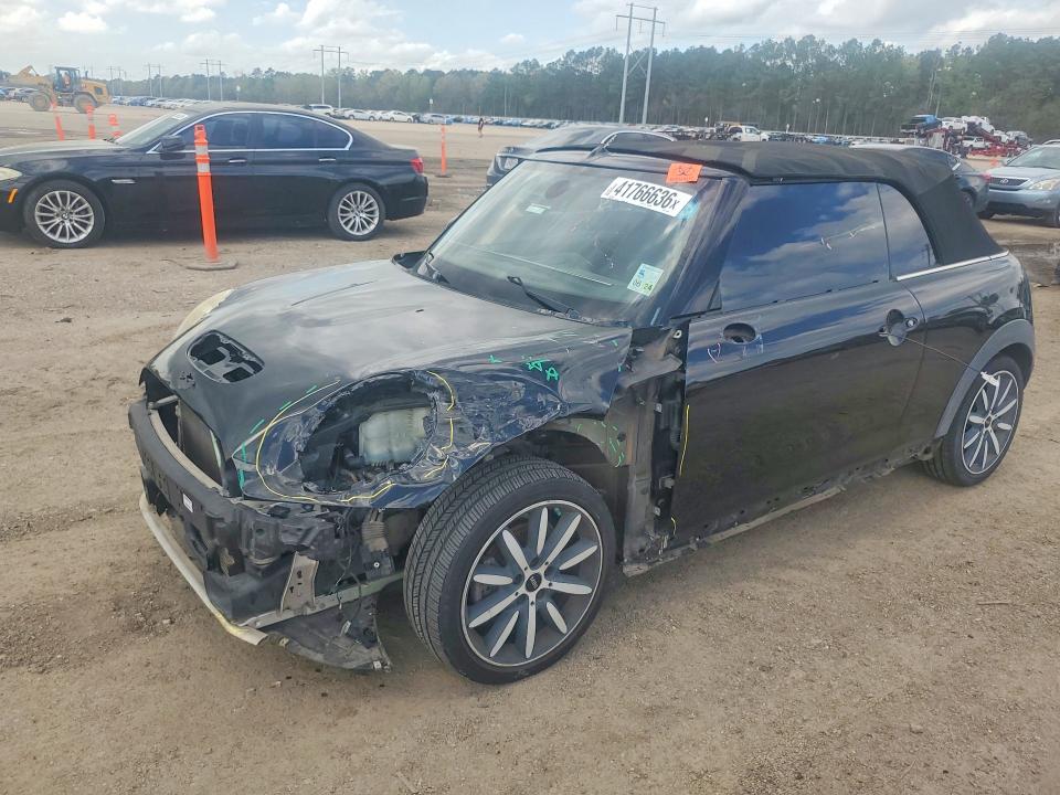 2016 MINI COOPER — VIN WMWWG9C54G3C22423