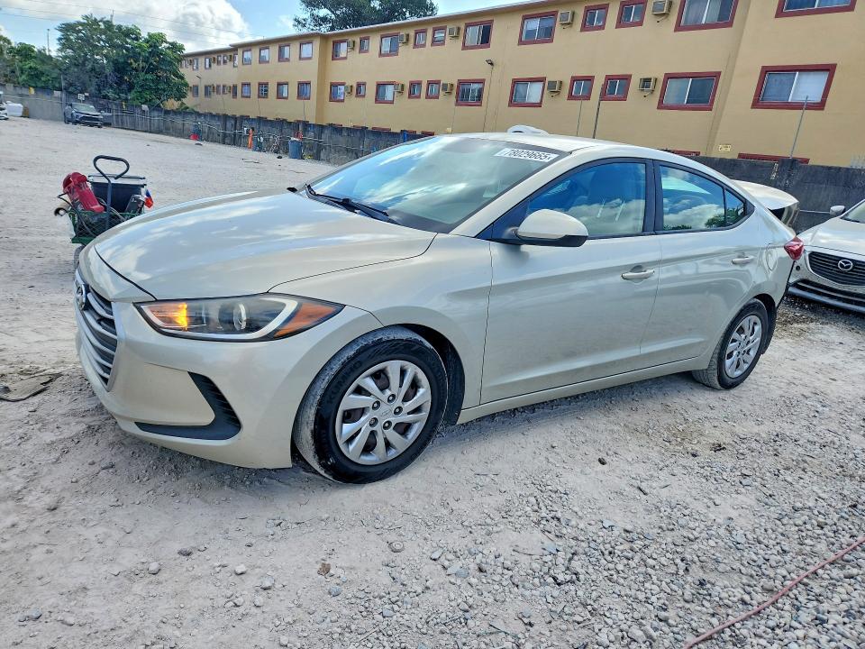 2017 HYUNDAI ELANTRA — VIN KMHD74LF2HU428804