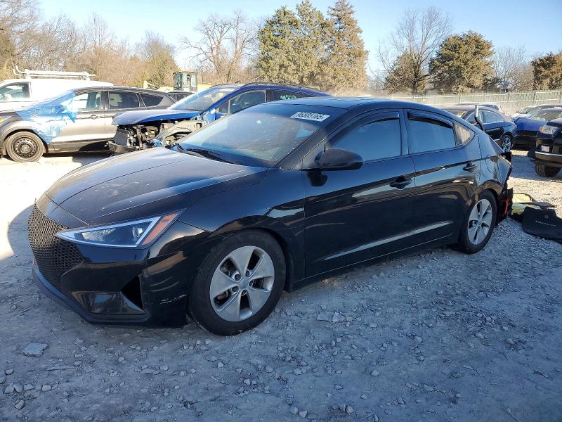 2019 HYUNDAI ELANTRA SE — VIN 5NPD84LF1KH458007