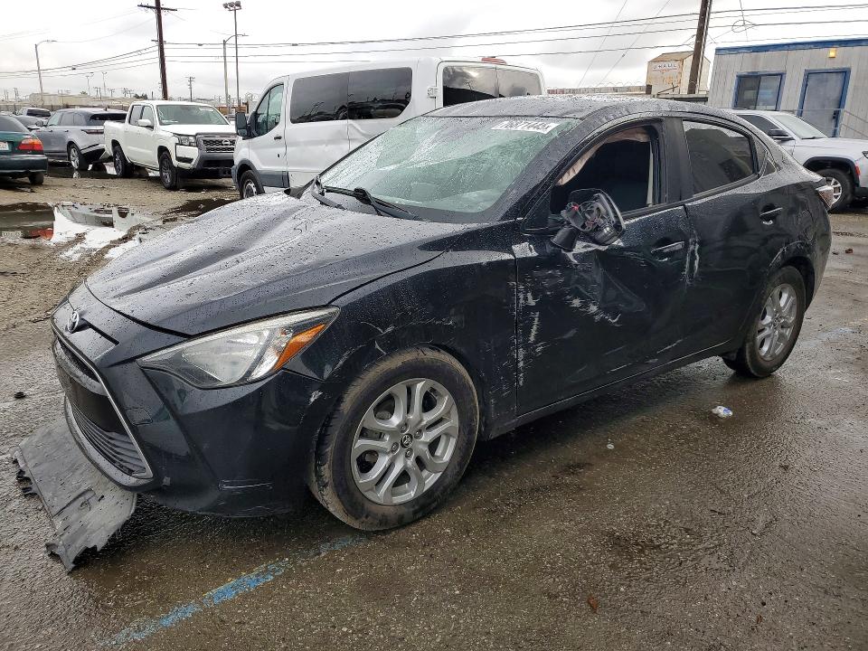 2017 TOYOTA YARIS IA — VIN 3MYDLBYV0HY188218