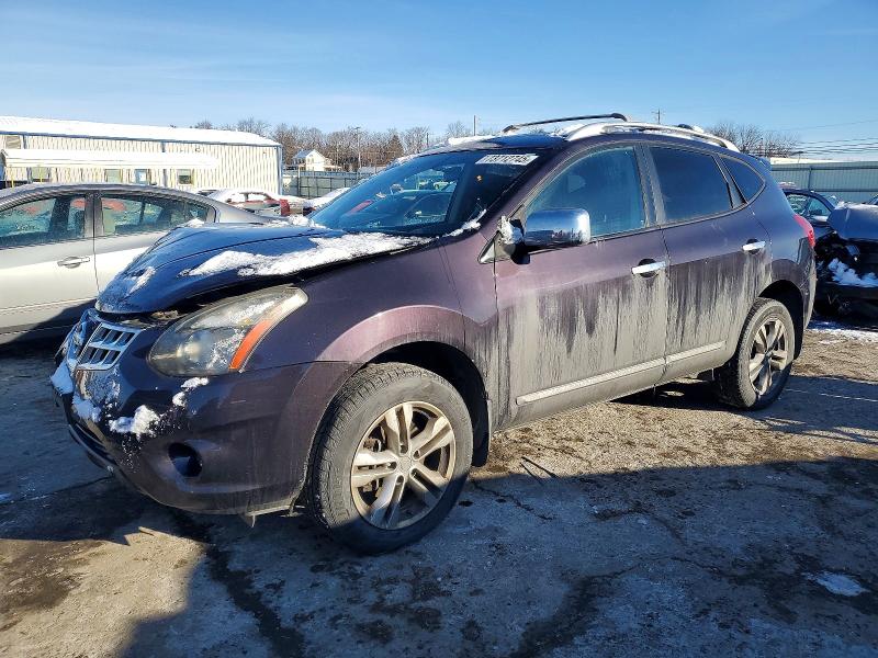 2015 NISSAN ROGUE SELECT — VIN JN8AS5MV7FW760549