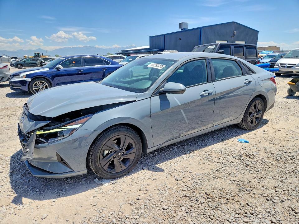 KMHLM4AG4NU352594