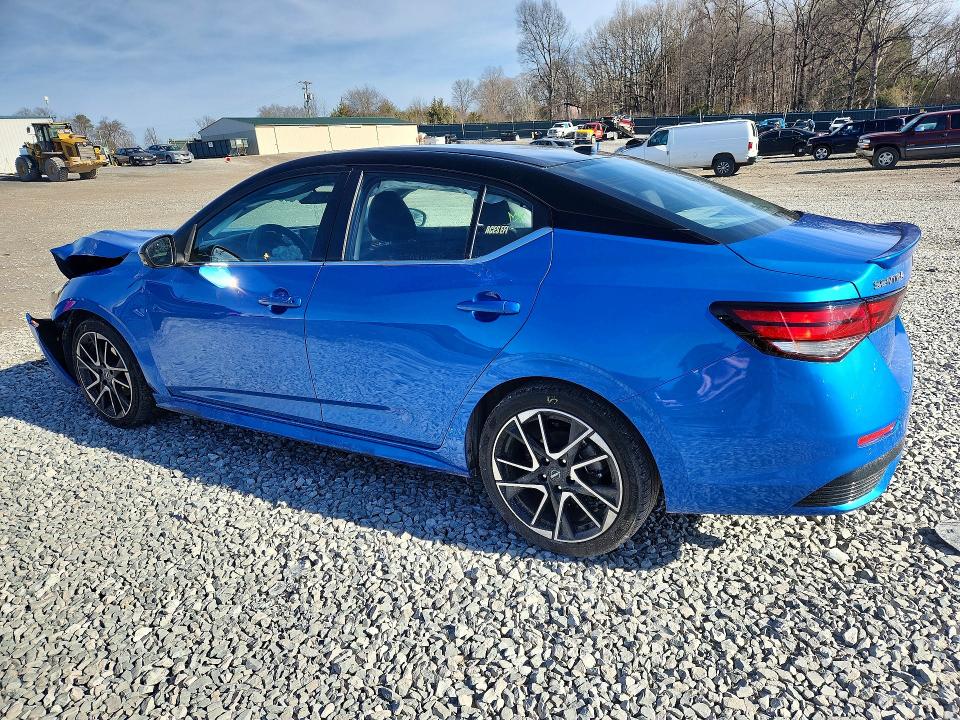 3N1AB8DV2RY375557