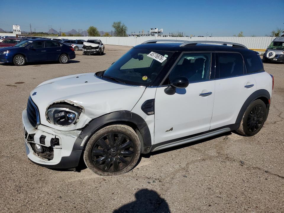 2017 MINI COOPER — VIN WMZYV5C31H3E01741