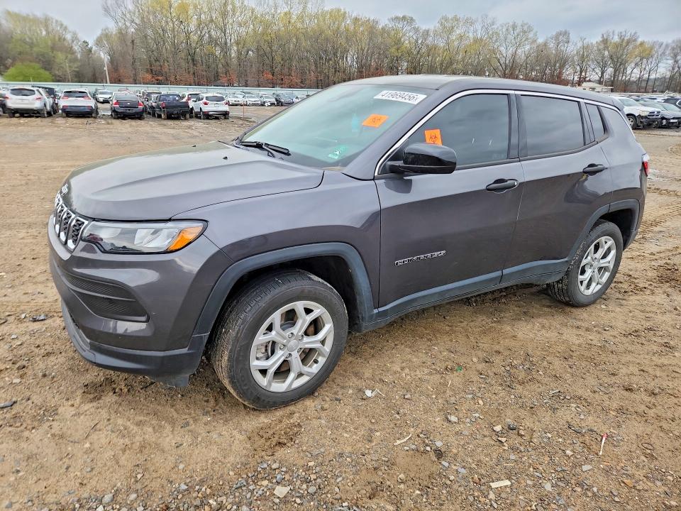 2024 JEEP COMPASS — VIN 3C4NJDANXRT165400