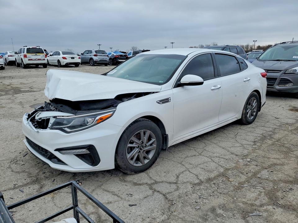 2019 KIA OPTIMA — VIN 5XXGT4L3XKG348215