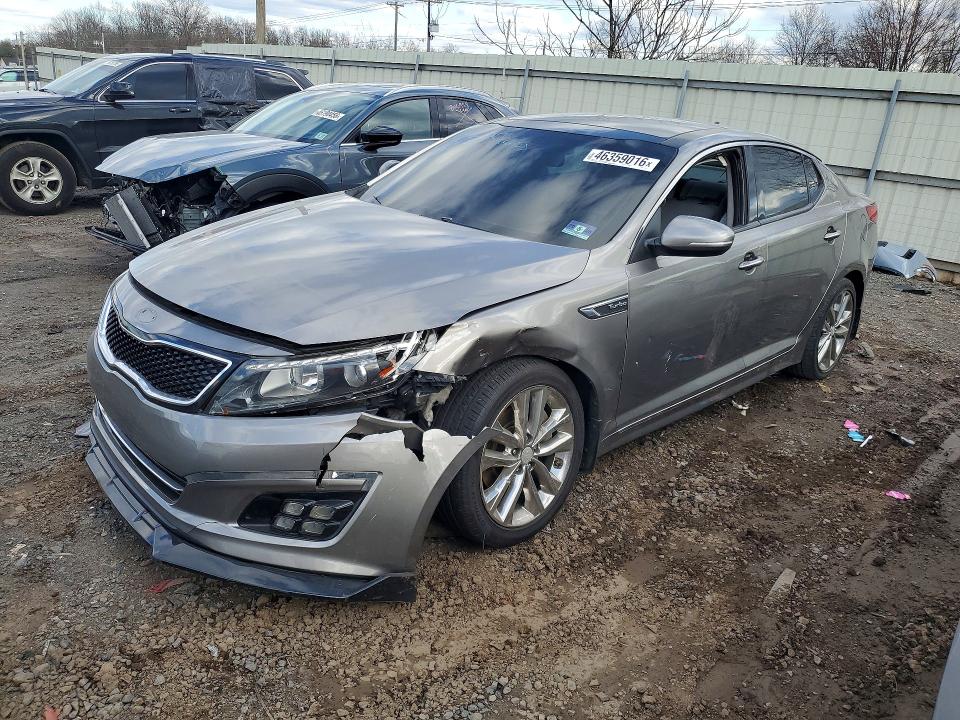 2015 KIA OPTIMA — VIN 5XXGR4A66FG377129