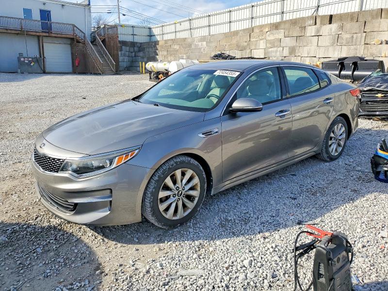 2018 KIA OPTIMA — VIN 5XXGU4L38JG198486