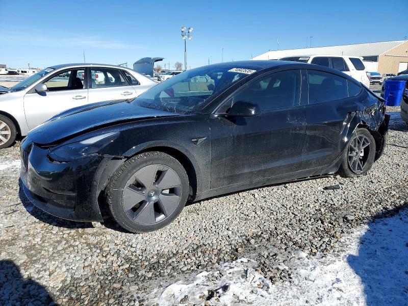 2022 TESLA MODEL 3 — VIN 5YJ3E1EB4NF207711