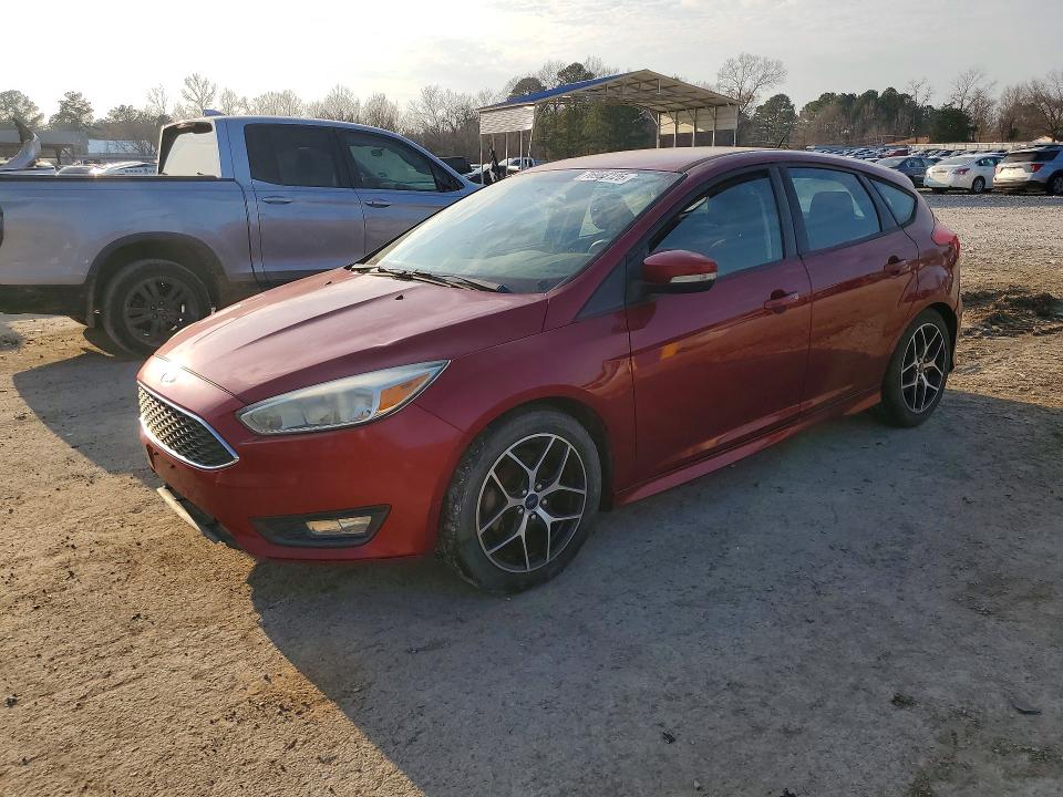 2015 FORD FOCUS — VIN 1FADP3K29FL273237