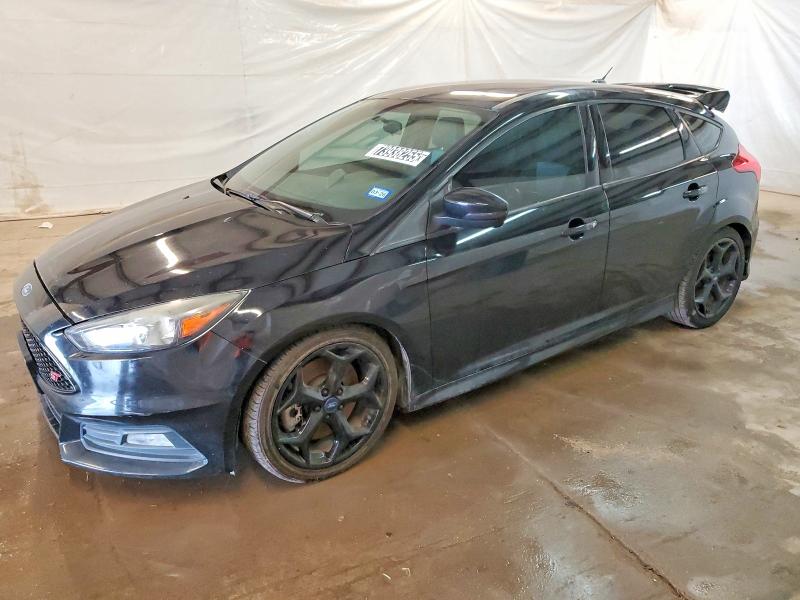 2018 FORD FOCUS — VIN 1FADP3L91JL300144